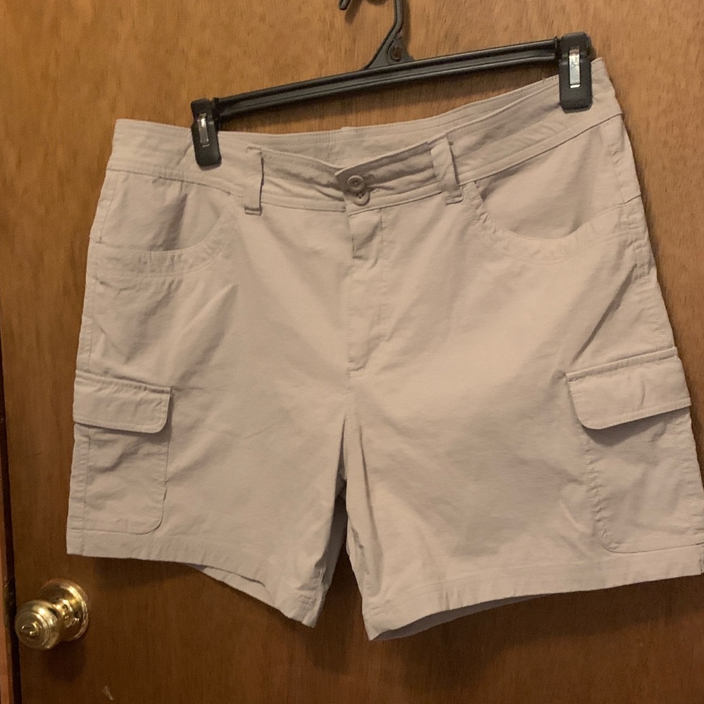 Eddie Bauer Beige Women's Cargo Shorts